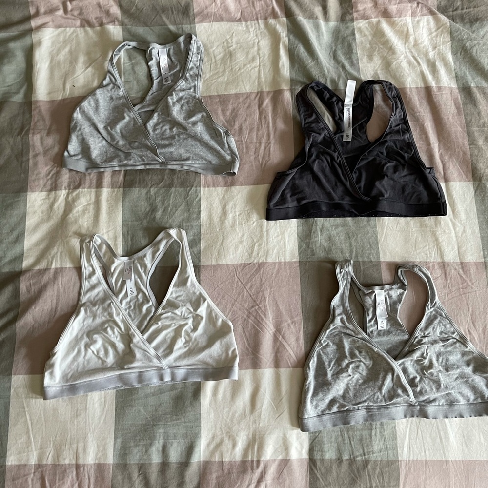 Bundle of 4 nursing sports bras
